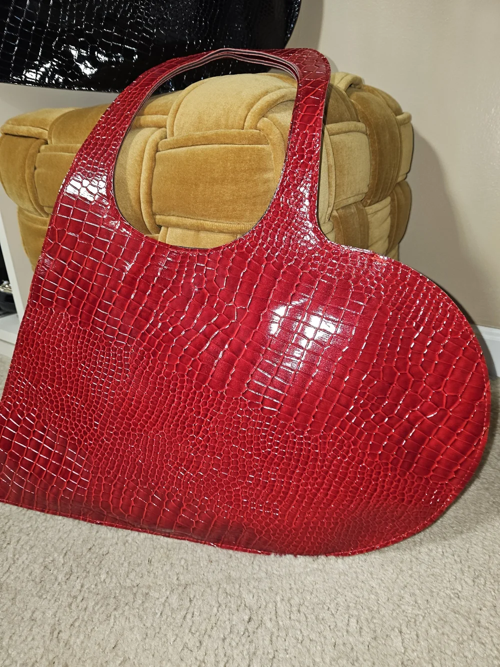 N/A bold red